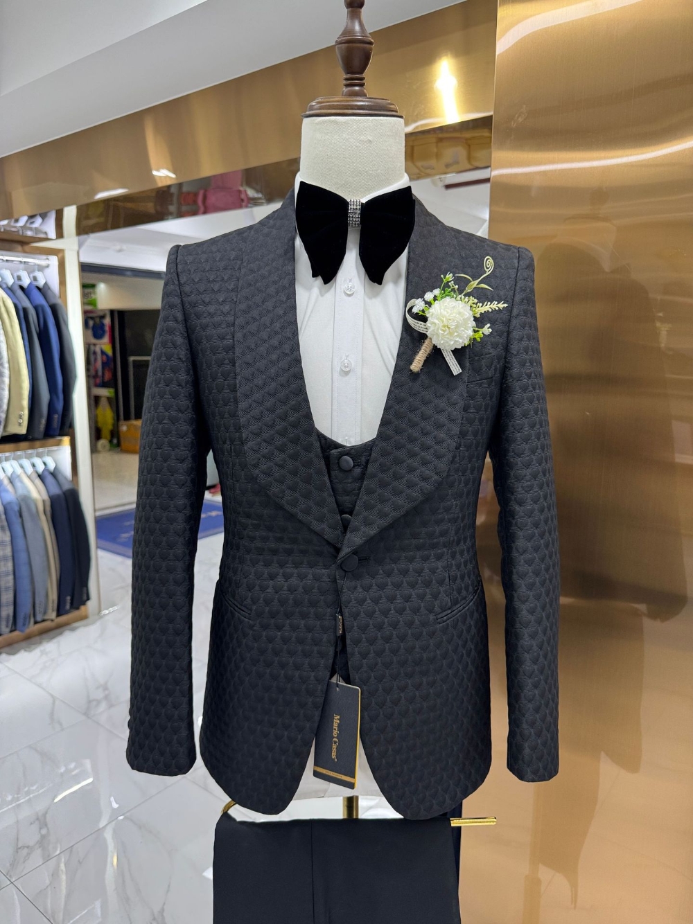 Dreiteiliges Jacquard-Anzugset – Men'S Grooming Images Bewertung und Preis
